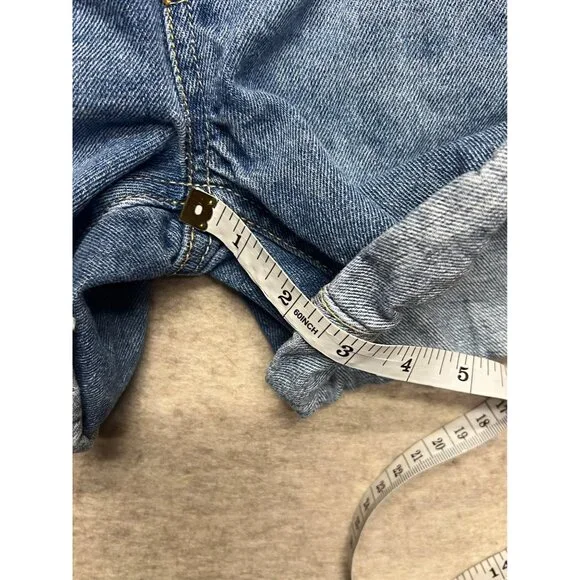 Levi's Distressed Medium Wash Shortall Girls 10 Regular - Picture 11 of 11